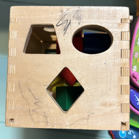Wooden shape sorter - has some marker decorations from my toddler ☺️ - Picture 7 of 10